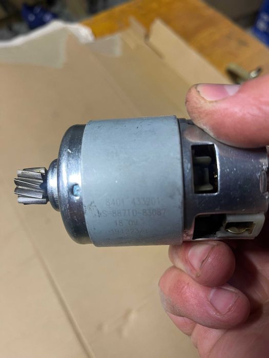 Двигун для пили Einhell GE-LC 18/25