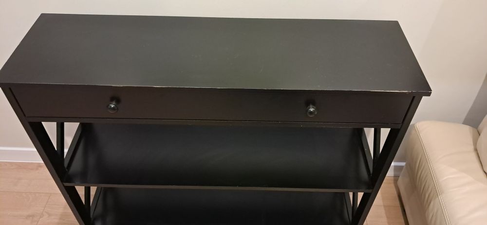 Sprzedam czarną komodę