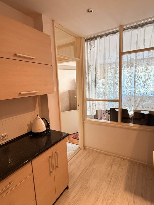 Kopernika 2 pokoje wysoki parter