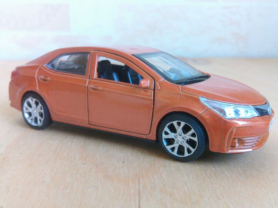 Автомодель Технопарк Toyota Corolla Масштаб 1:32