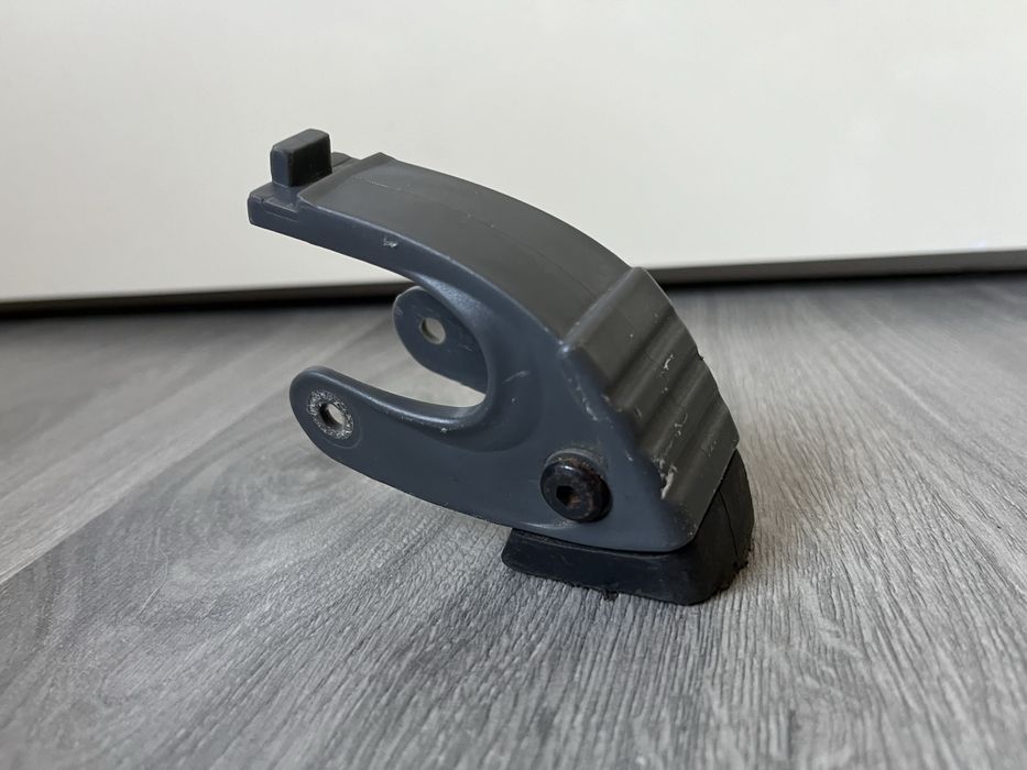 Гальмо для роликових ковзанів