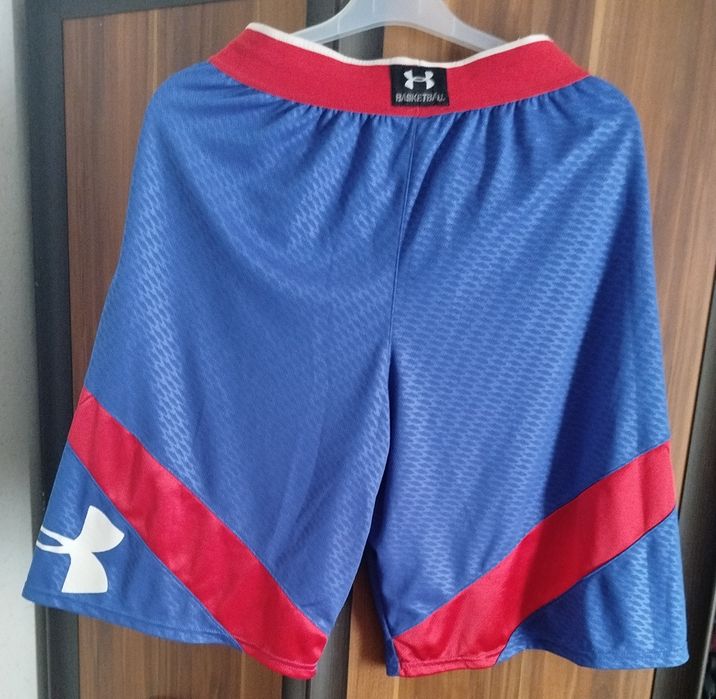 Spodenki krótkie męskie Under Armour rozmiar M stan bardzo dobry