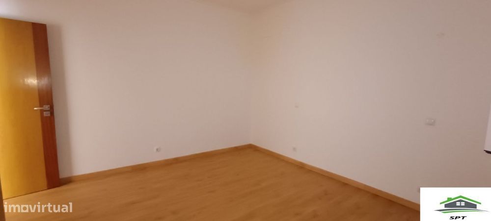 Andar Moradia T3+1 Duplex Coz/equipada C/Logradouro
