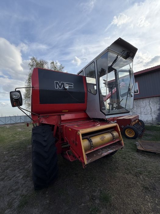 Комбайн Massey Ferguson 20