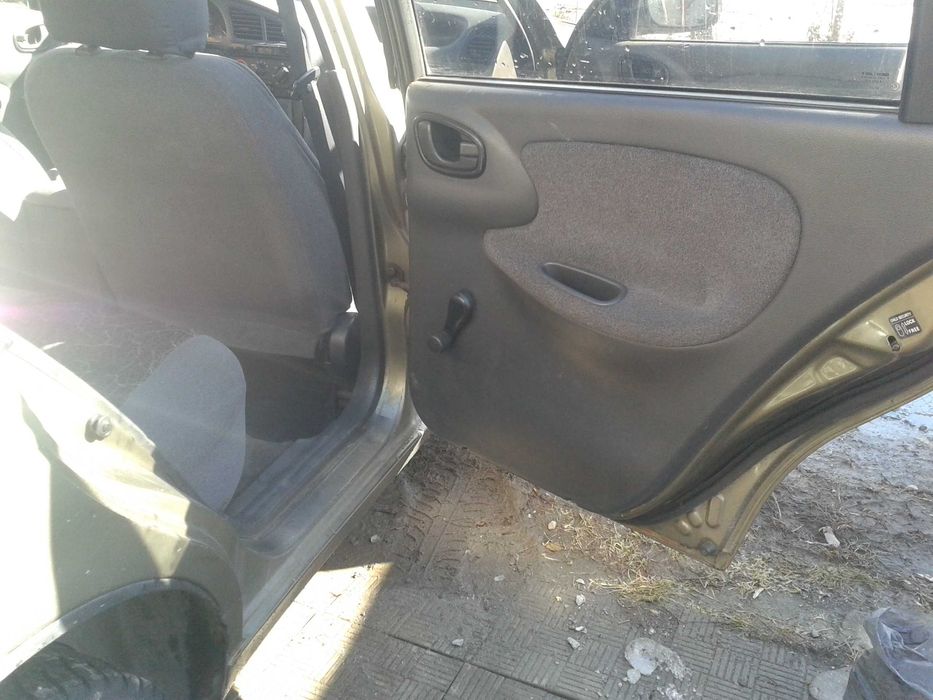 Lanos 2005 рік, зроблен у Польщі ,газ/бензин