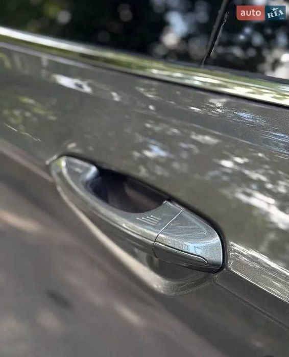 FORD MONDEO 2015 року