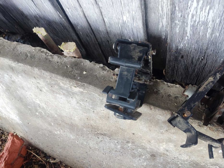 Апарат висіваючий в зборі для кукурудзи