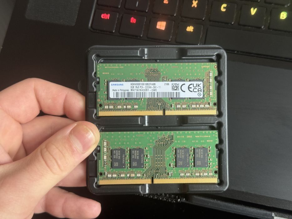 Pamięć RAM Samsung DDR4 16GB (2x8) 3200MHz