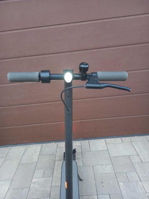 Hulajnoga elektryczna xiaomi mi electric scooter essential