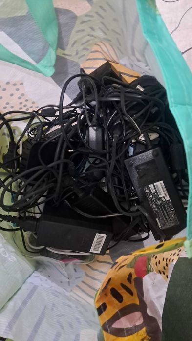 CARREGADORES PORTATIL E OUTROS