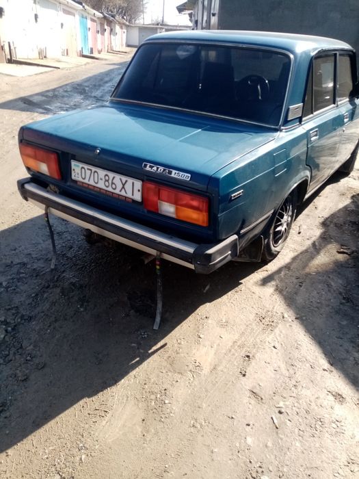 ВАЗ 2105                 жигулі