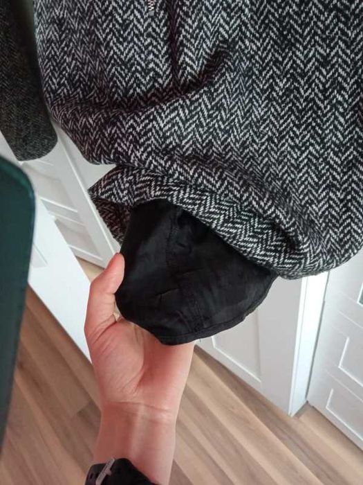 Sukienka z wełną Benetton