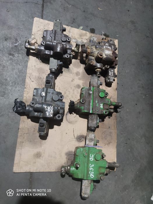 Rozdzielacz EHR/ Massey-Ferguson /John-Deere / Steyer /Deutz-Fahr