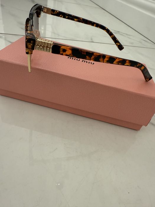 Okulary przeciwsłoneczne  miu miu