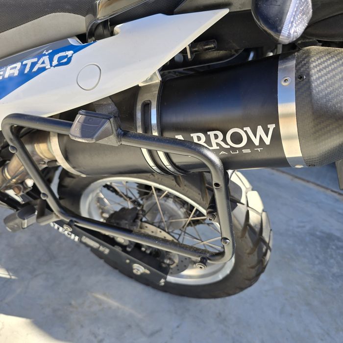 BMW G650GS Sertão
