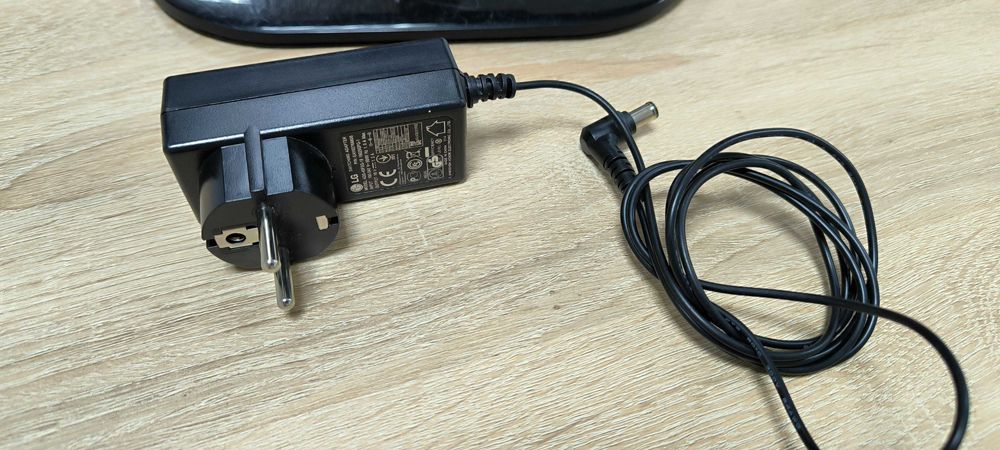 Розпродаж! Монітор LG 23” 23MP55D-P (AH-IPS,DVI,VGA)