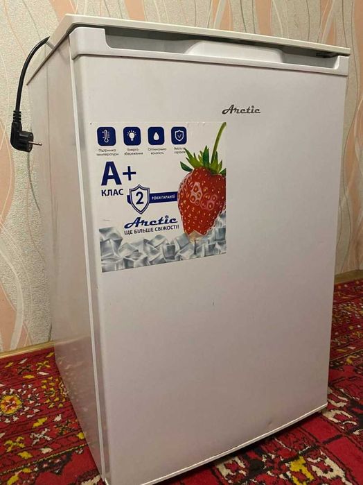 Морозильна камера на три відділення Arctic