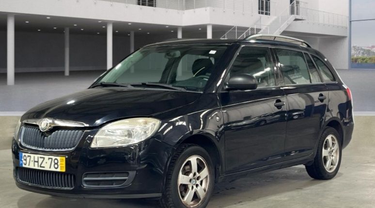Skoda Fabia Break 1.2 Comfort ano 2009 apenas 160 mil kms