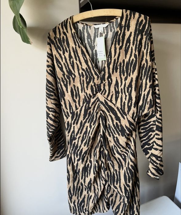 Brazowa sukienka H&M rozmiar M NOWA