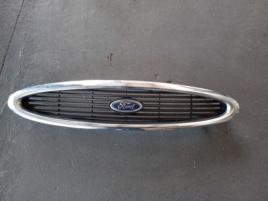 Atrapa chłodnicy Ford Mondeo MK2