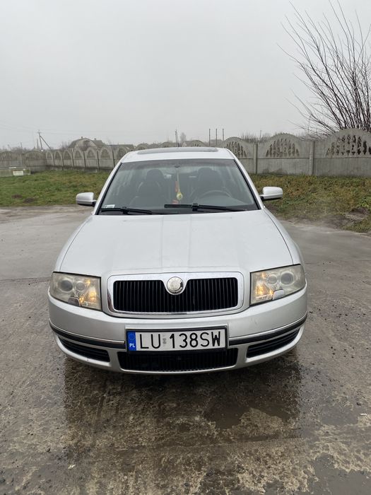 Шкода суперб1