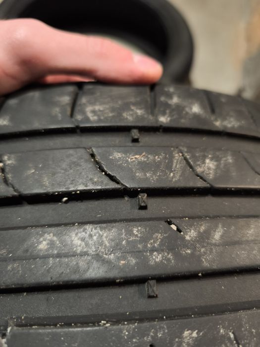 Opony letnie 225/40/R18 cena za 4szt