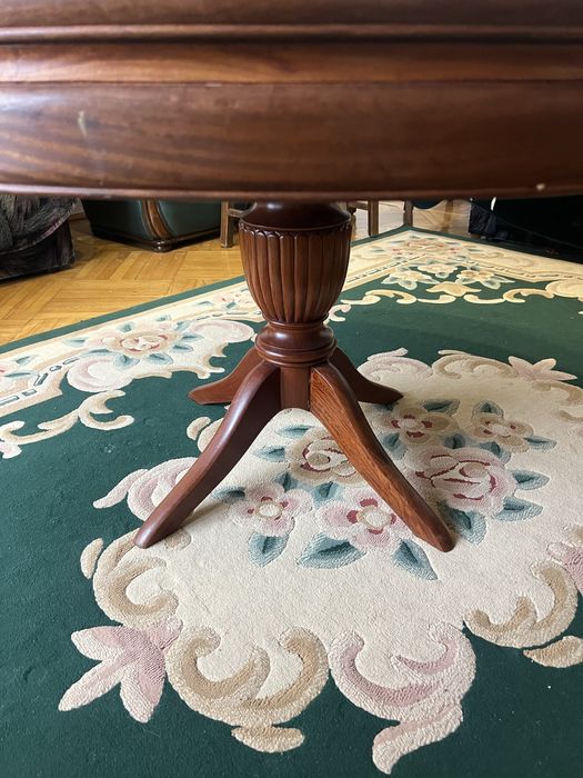 Кухонний дубовий стіл + 4 дубові стільці