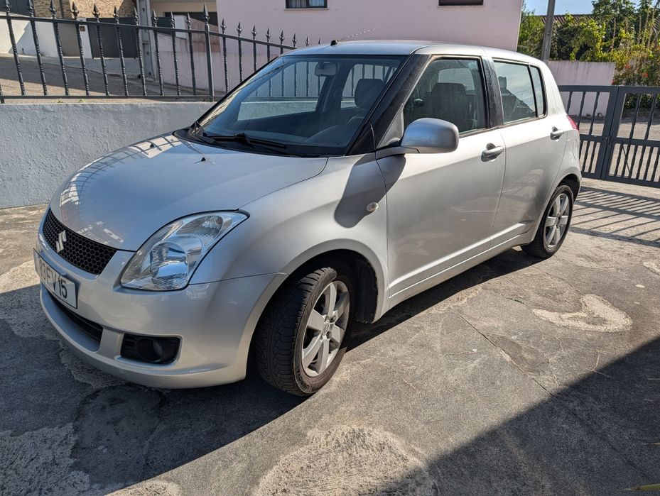 Suzuki Swift 1.3 gasolina. Ano 2008/06