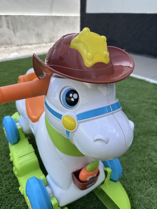Chicco - Cavalo  2 em 1