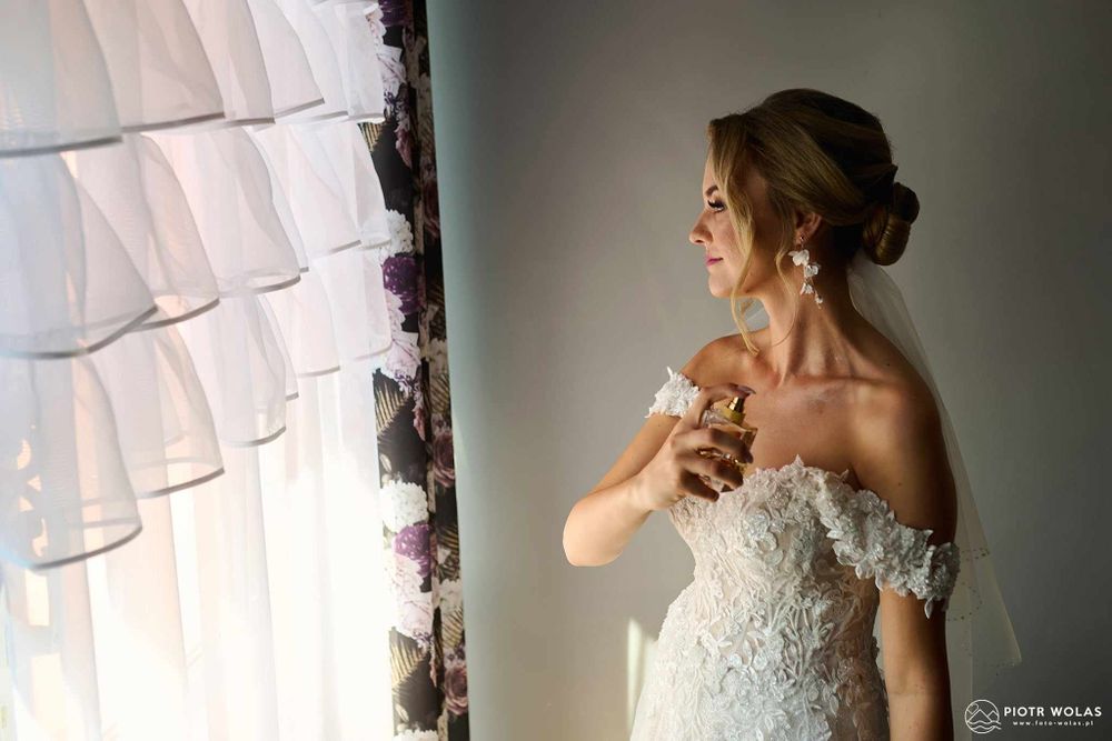 Suknia ślubna hiszpanka 38