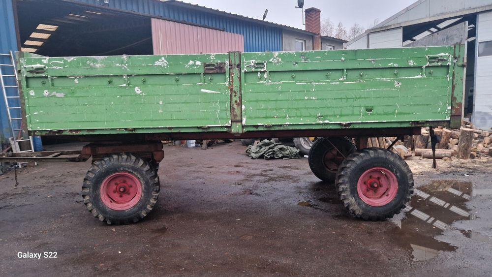 Przyczepa rolnicza sztywna