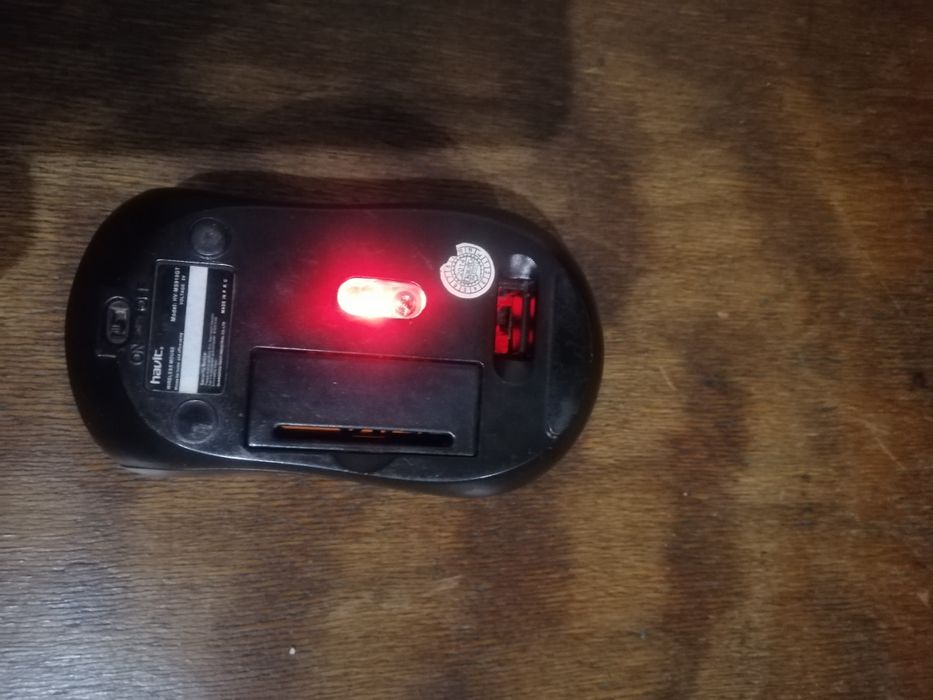 Продам мишь без проводння із флешкою