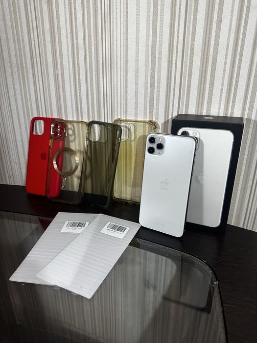 Продам iPhone 11 Pro Max 64 GB