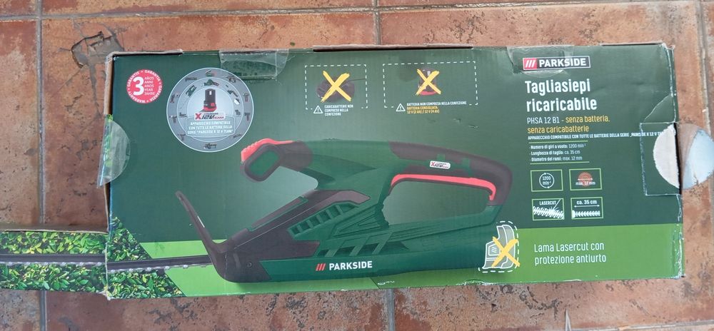 Corta sebes/Apara sebes Parkside a bateria 12V
