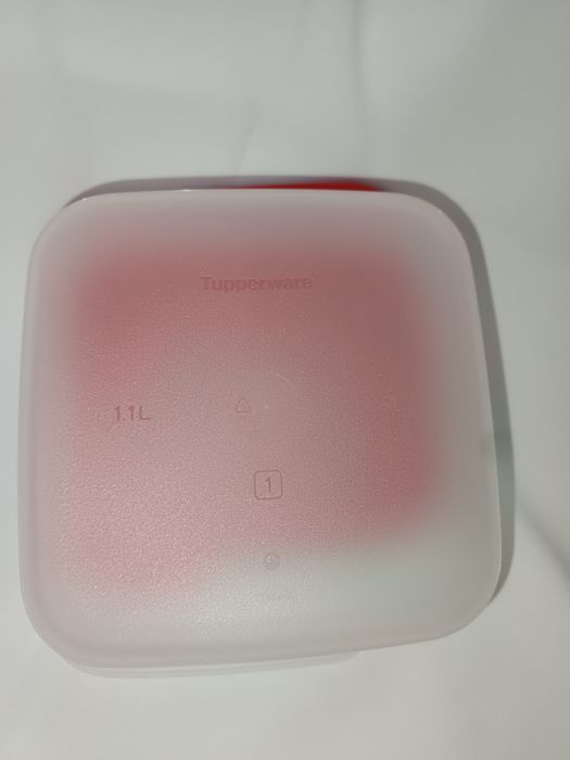 Tupperware Square Space-Saving Container, 1.1 L433224210596515843