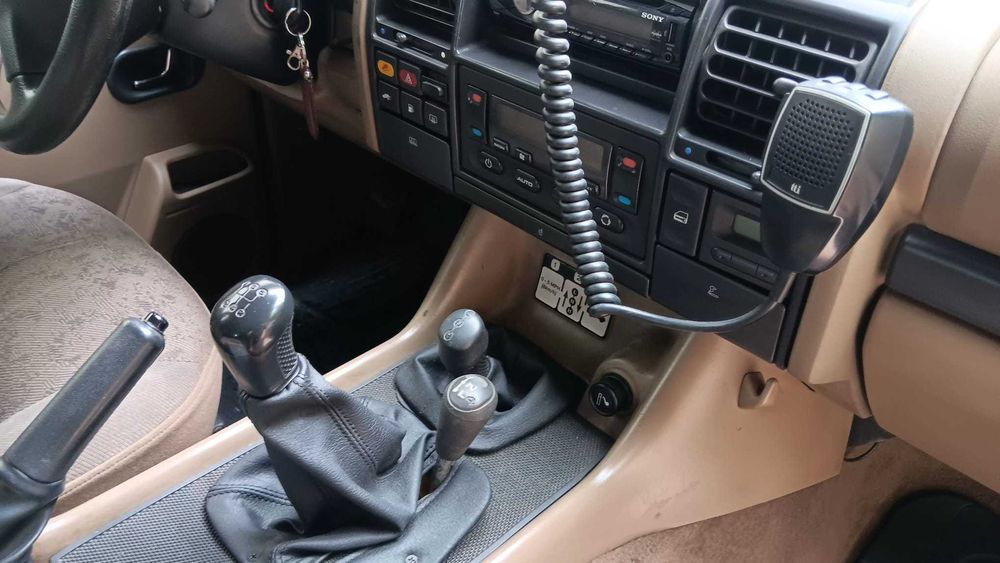 Land Rover Discovery impecável