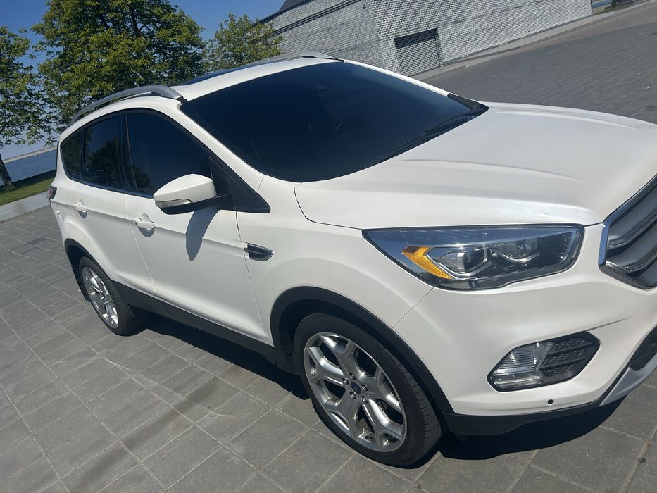 Ford Escape Titanium