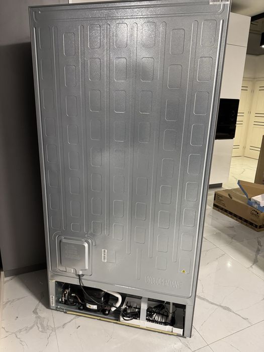 Холодильник двохдверний gorenje