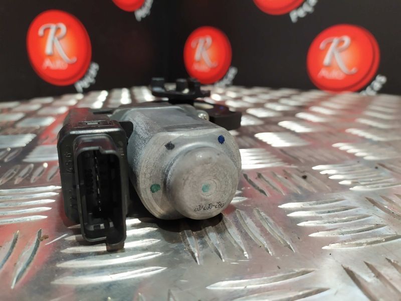 Motor Do Elevador Porta F.E Hyundai Matrix (Fc)