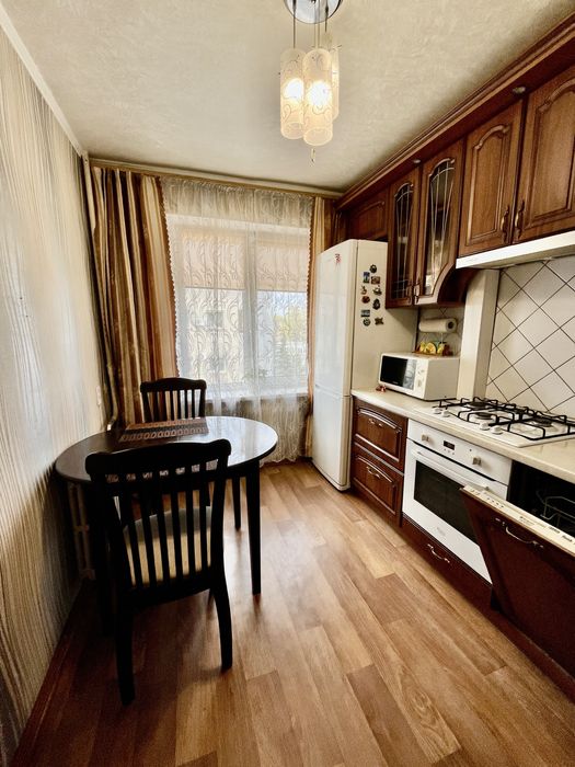Продам 3к отличное состояние