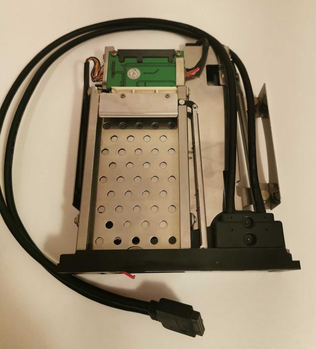 Adapter Thermaltake ST0026Z