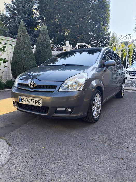 Toyota Corolla verso