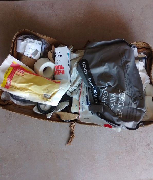 Аптечка польова нова