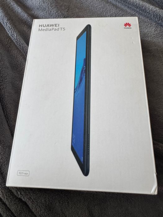 Планшет Huawei T5