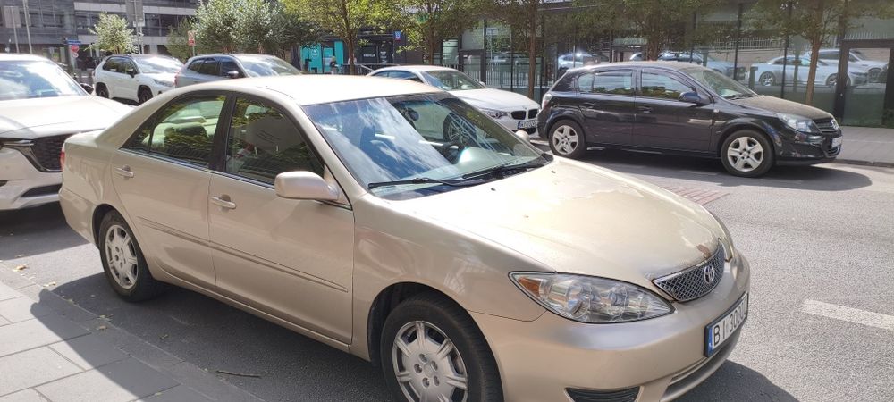 Toyota camry 2,4 LE 2005 16 V