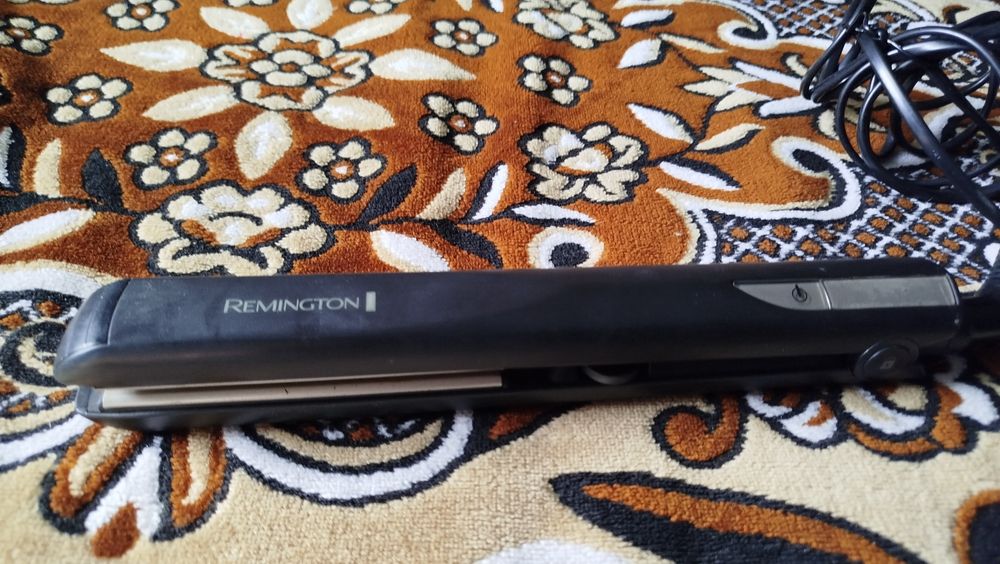 Продам недорого плойку