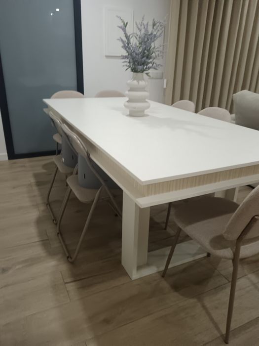 Mesa de jantar 2 metros