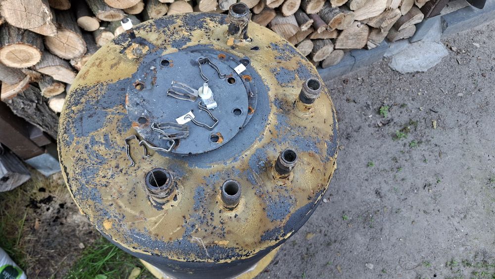 Zbiornik stalowy viessmann  120 l na wode