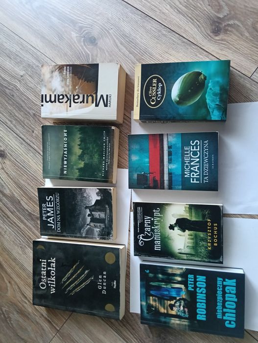 Książki używane , romanse kryminały, itp