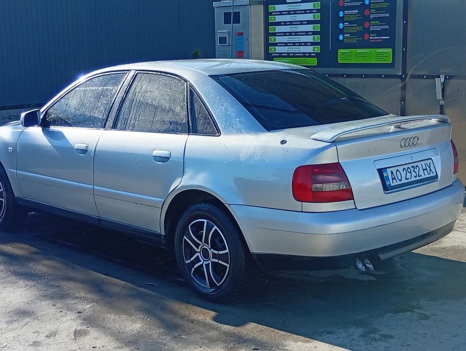 Ауді 2000 рік дізель 1і9